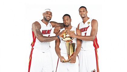 九游电子竞技-年轻门将神扑三连，助力胜利，足球年轻门将